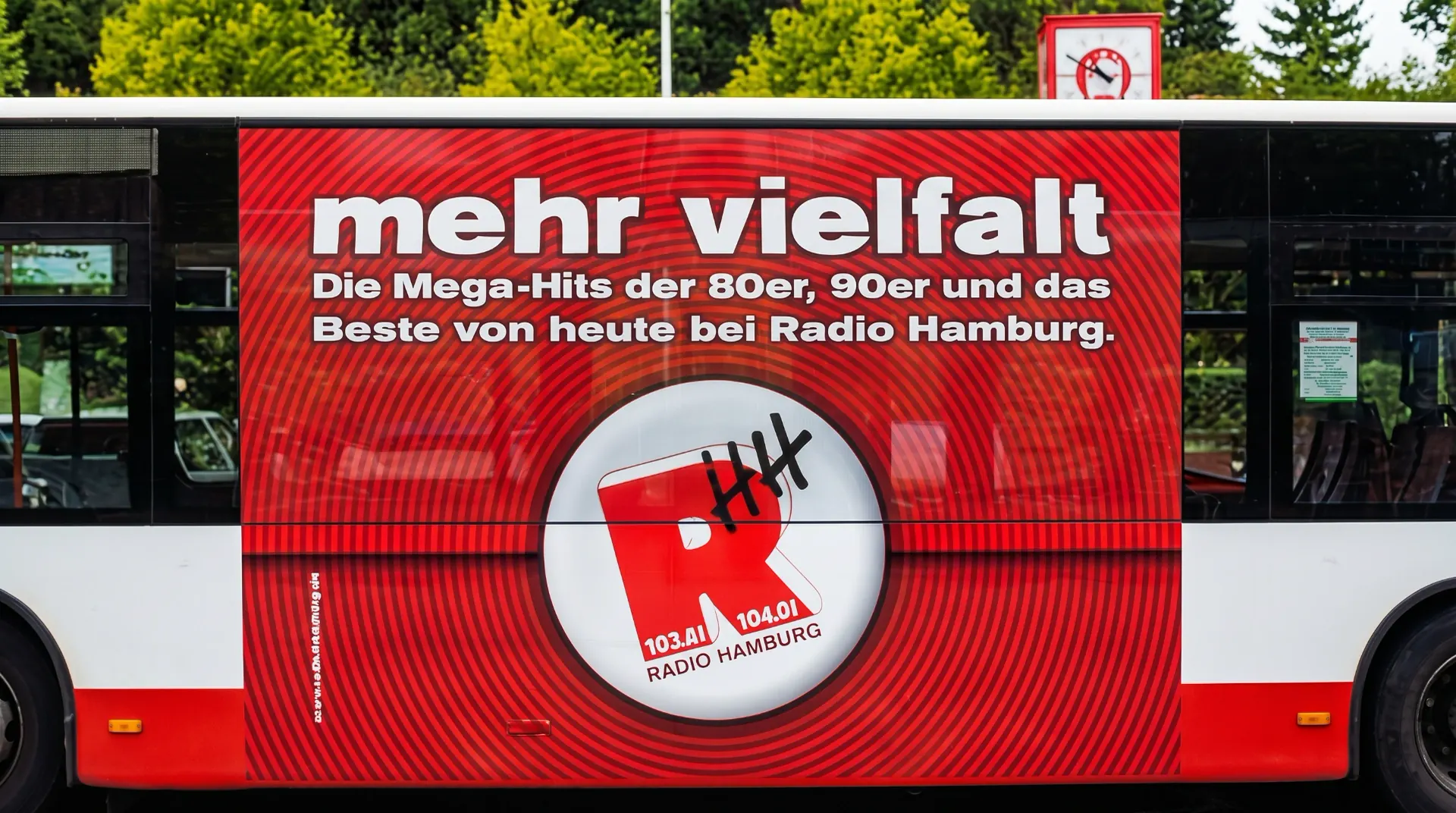 Radio Hamburg Verkehrsmittelwerbung HVV-Bus